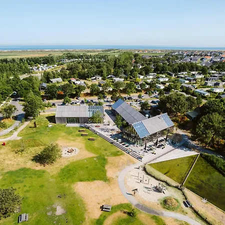 10 Persoons Comfort Holiday home *